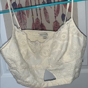 Cropped summer shirt